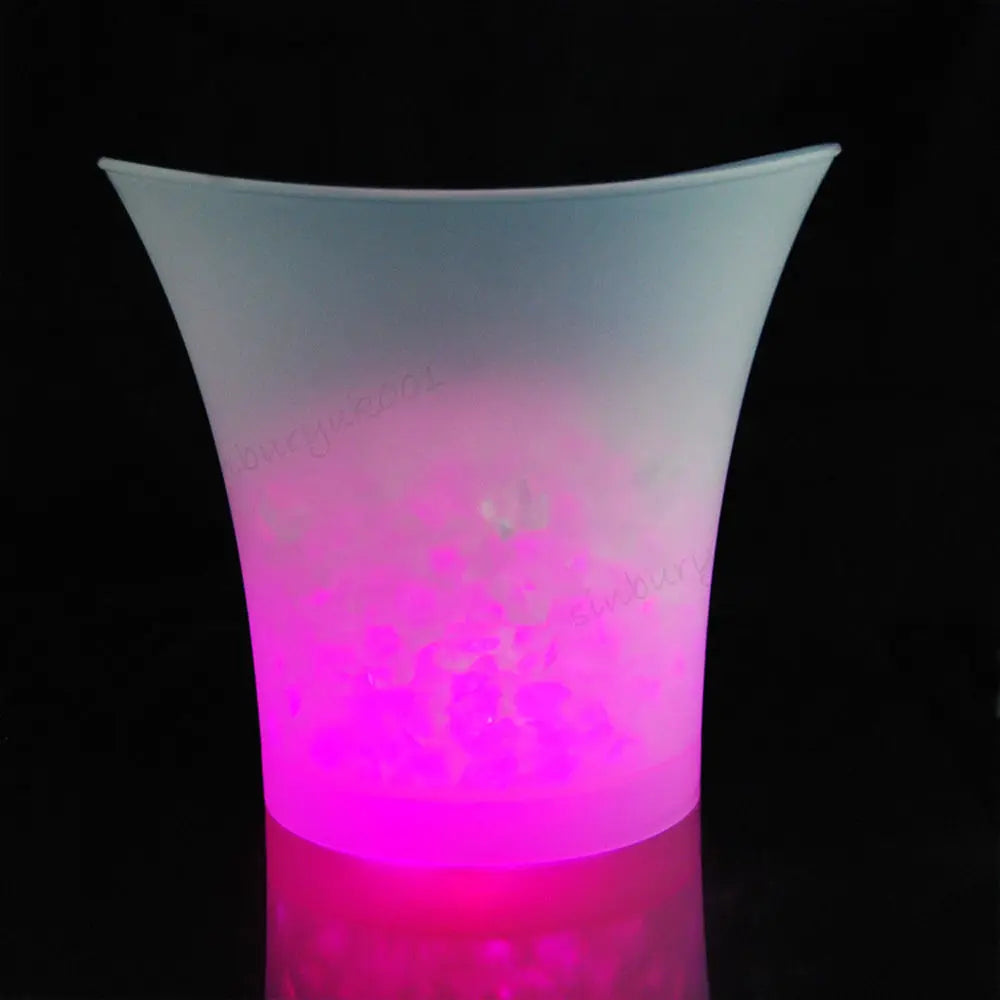 Balde de Gelo LED Premium 5L - Iluminação Inteligente para Festas e Eventos